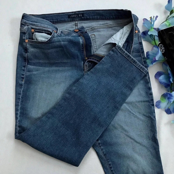 Level 99 NWOT High Waist Skinny Jeans Women 14/32 - Picture 3 of 9